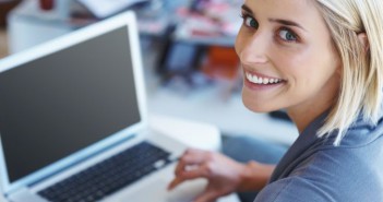 Entwicklungsziele effizient erreichen: Blended Learning