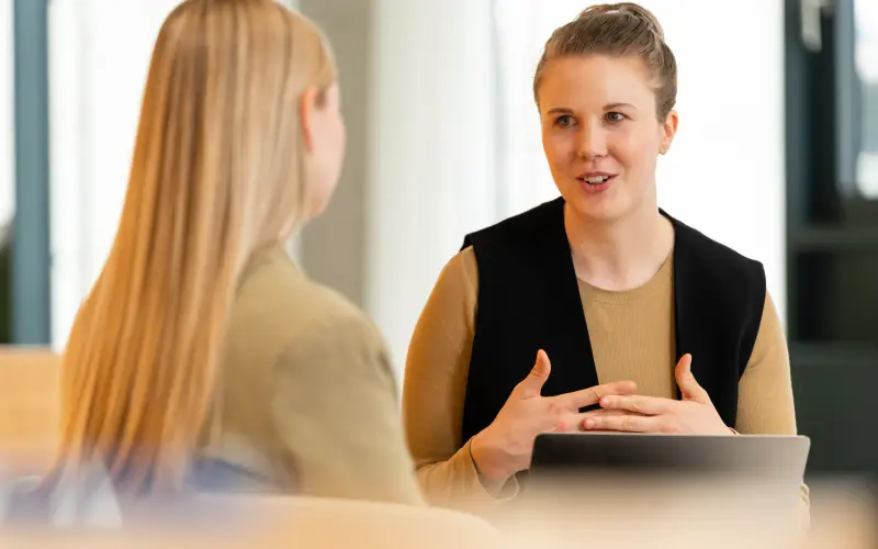 360 Grad Feedback als Grundlage für die Management Diagnostik und die Führungskräfteentwicklung in Unternehmen