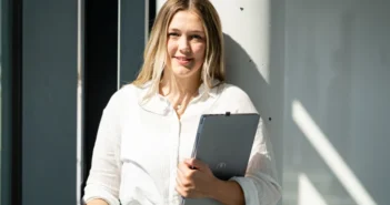 Mitarbeiterentwicklung ist die beste Strategie für die aktuellen Herausforderungen der IT- und Telekommunikationsbranche