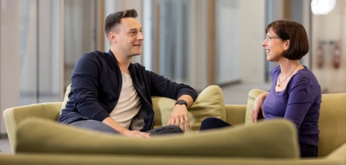 Adaptive Führung schafft Räume für Experimente und kollektives Lernen.