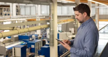 Den Herausforderungen im Maschinenbau begegnen sie mit Kompetenzaufbau