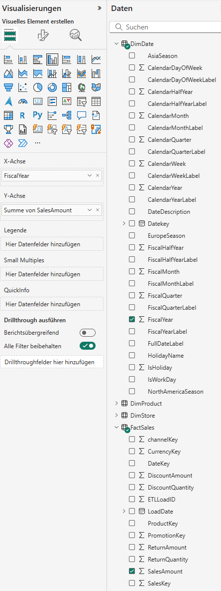 Power BI Visualisierungsbereich mit Feldzuweisung: FiscalYear auf der X-Achse und SalesAmount auf der Y-Achse.